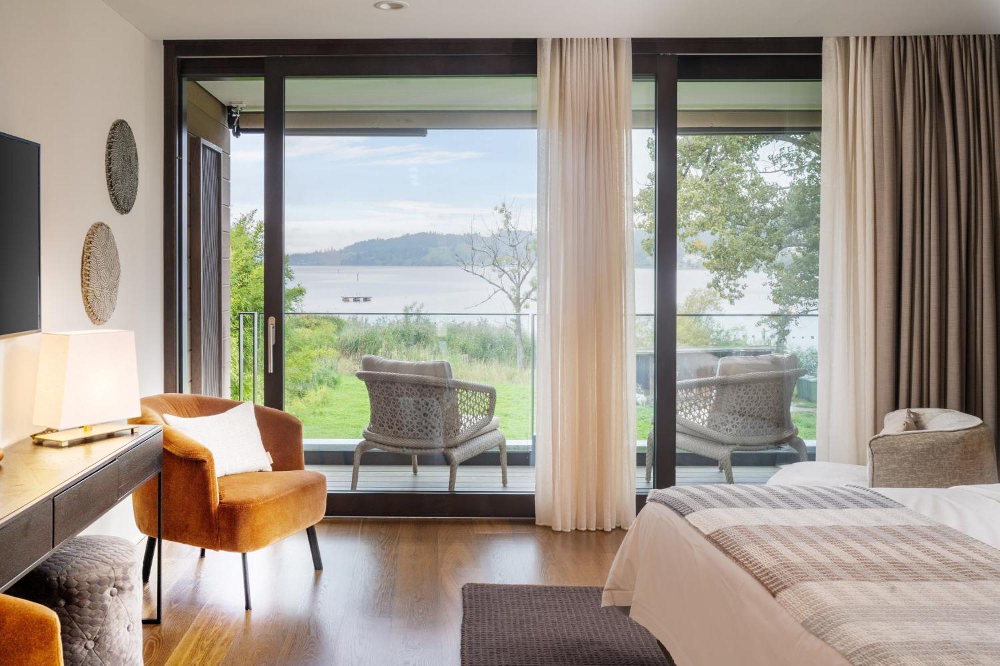 Strandhotel Schmerikon エクステリア 写真